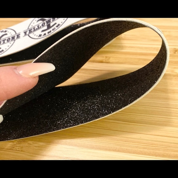 Yellowstone Dutton Ranch keychain wristlet - Picture 3 of 3